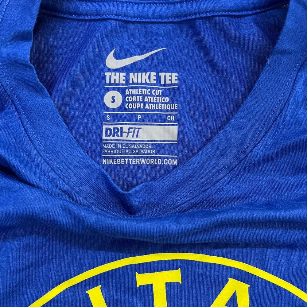 NWOT Nike 1pc tee - Picture 3 of 6